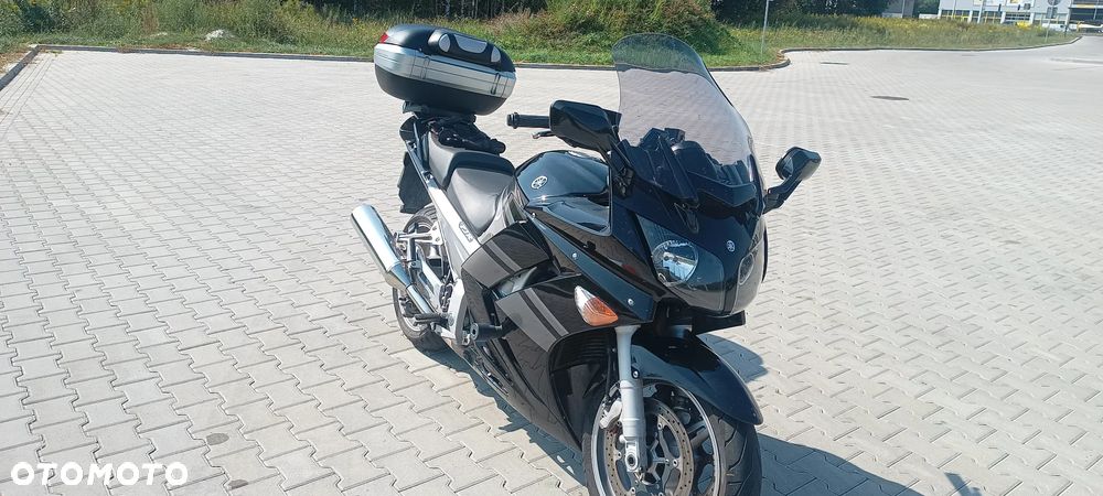 Yamaha FJR - 10