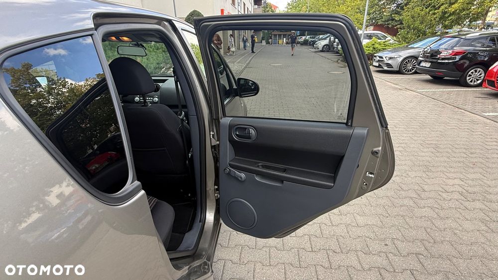 Mitsubishi Colt 1.3 Inform Cleartec - 22
