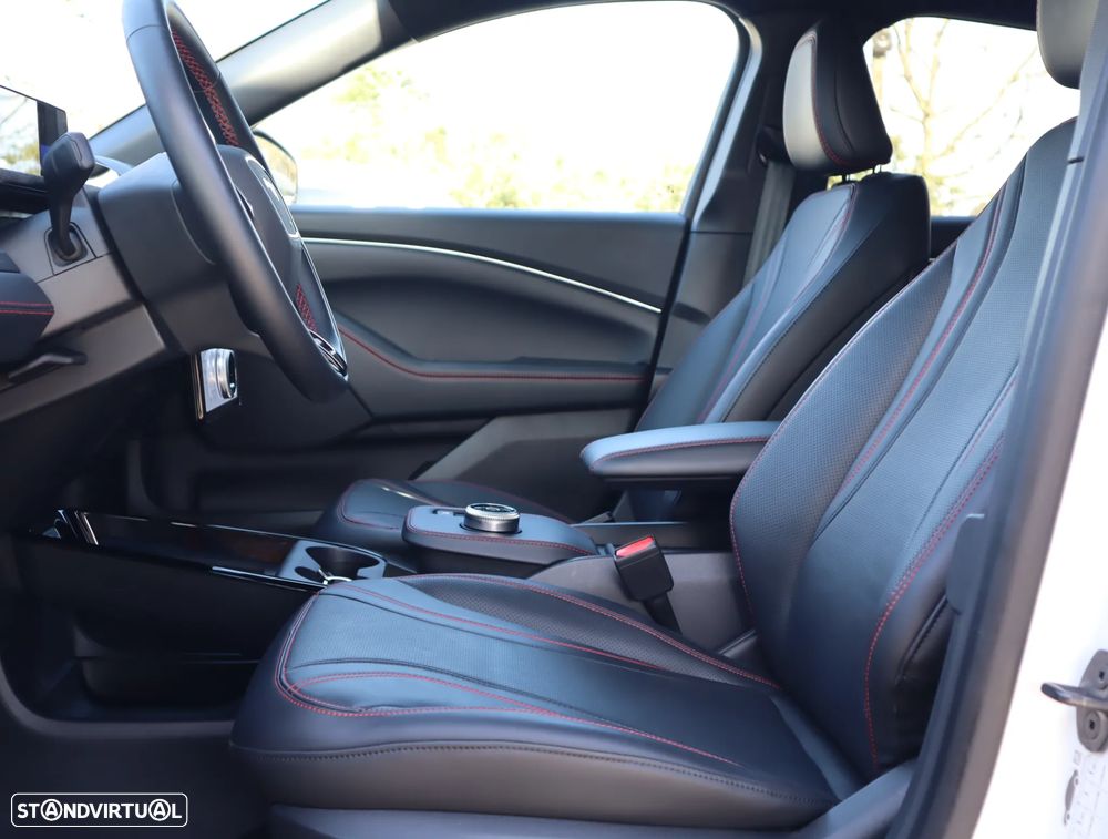 Ford Mustang Mach-E 98.7 kWh Premium - 26