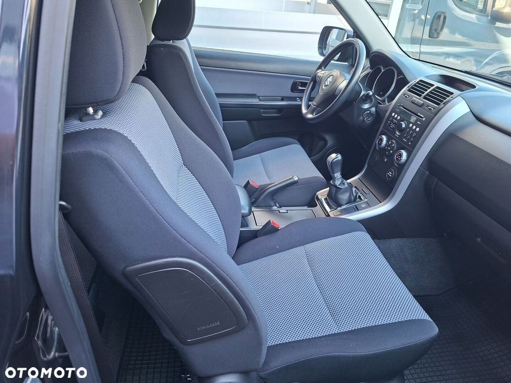 Suzuki Grand Vitara 1.6 - 15