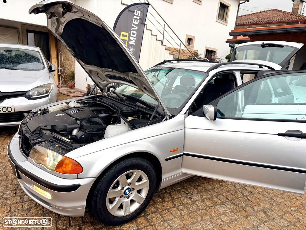 BMW 320 d Touring - 38