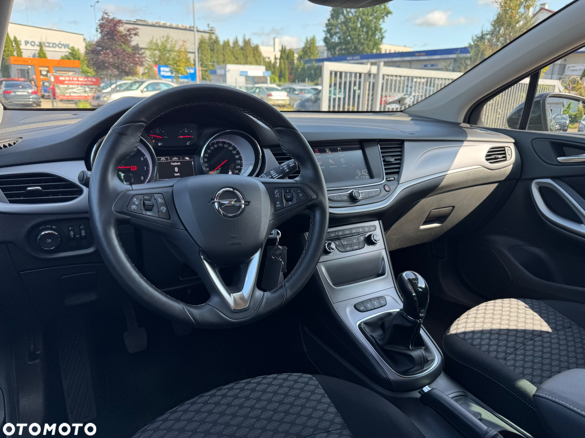 Opel Astra V 1.4 T Enjoy - 30