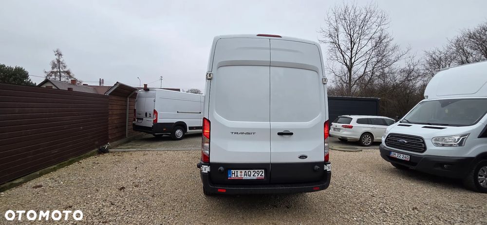 Ford Transit - 15