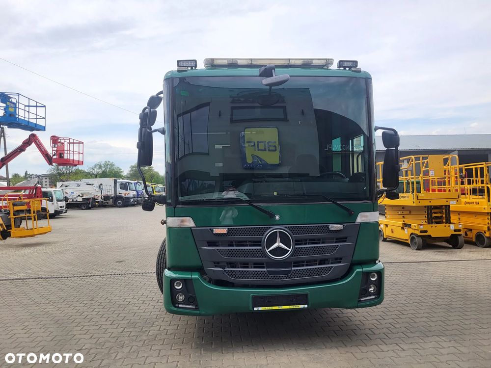 Mercedes-Benz Econic - 3