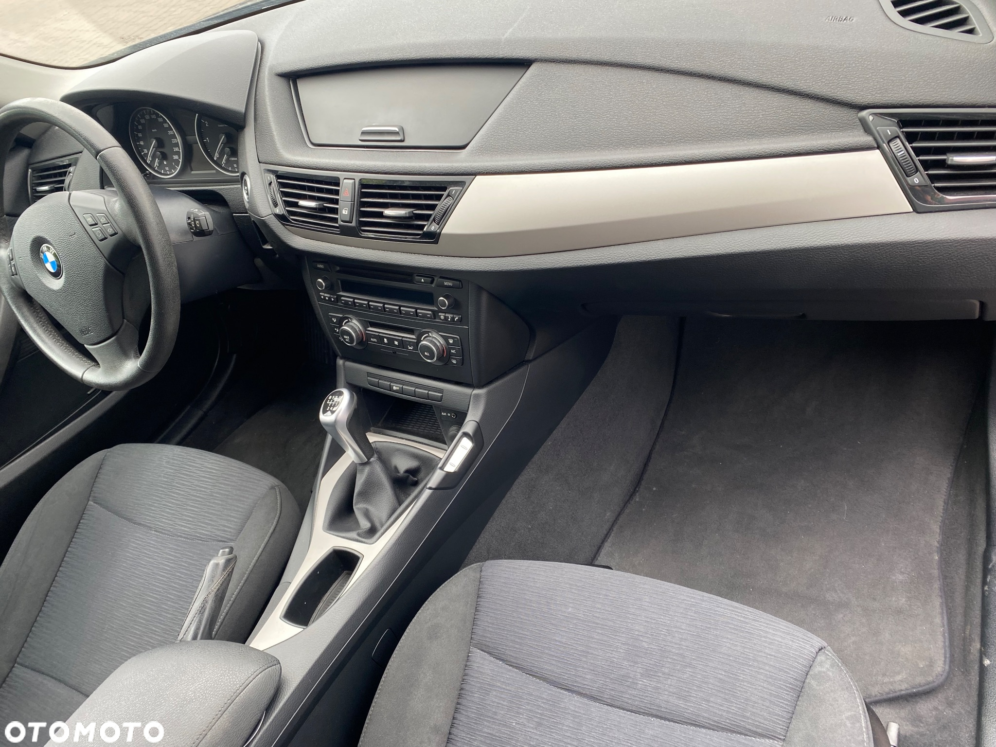 BMW X1 sDrive18i - 10