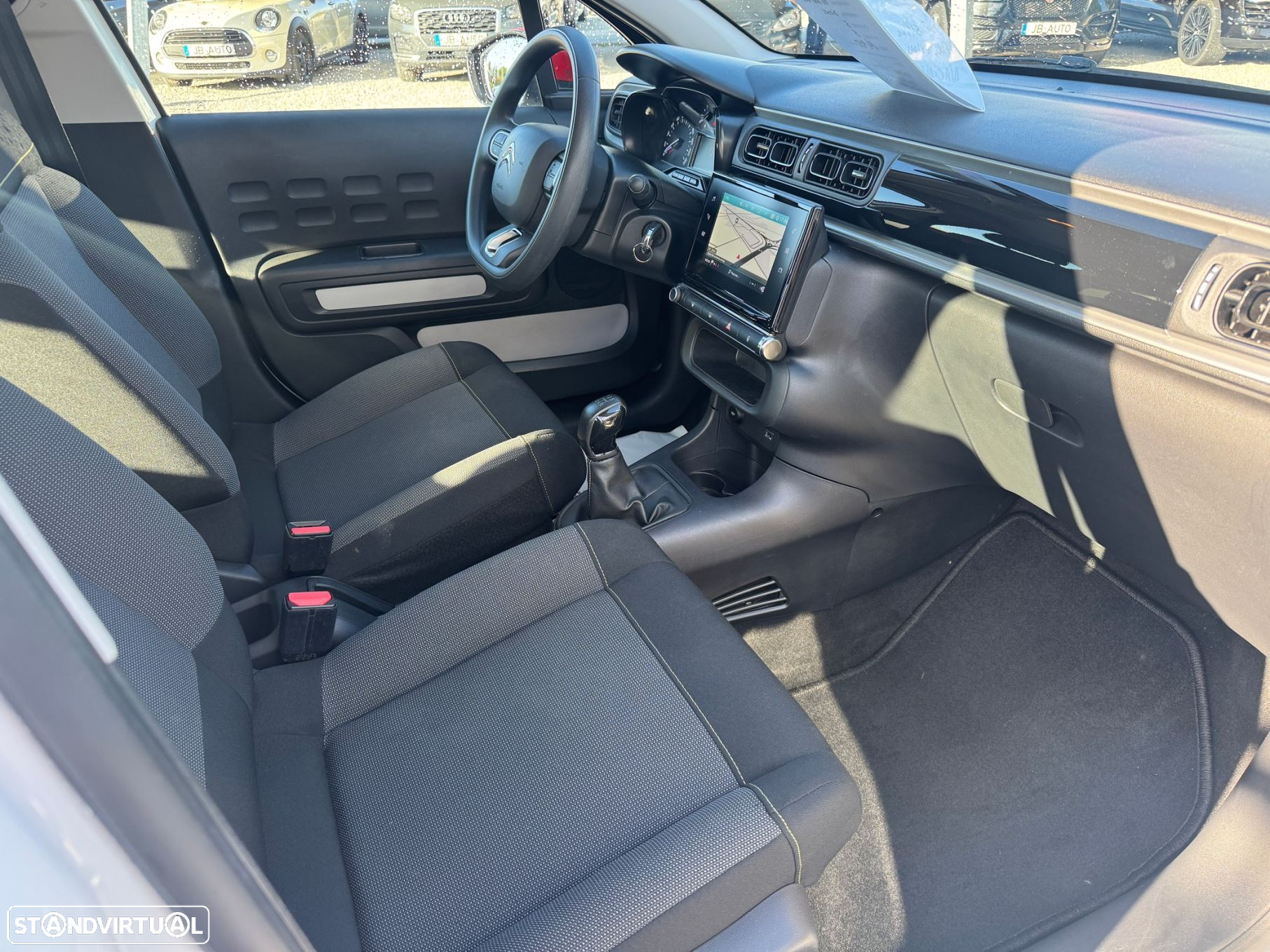 Citroën C3 1.5 BlueHDi Shine - 10