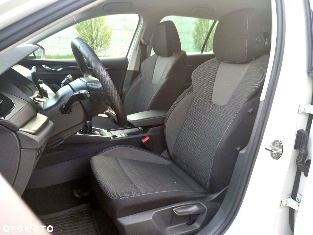 Skoda Octavia 1.5 TSI GPF ACT Ambition - 8