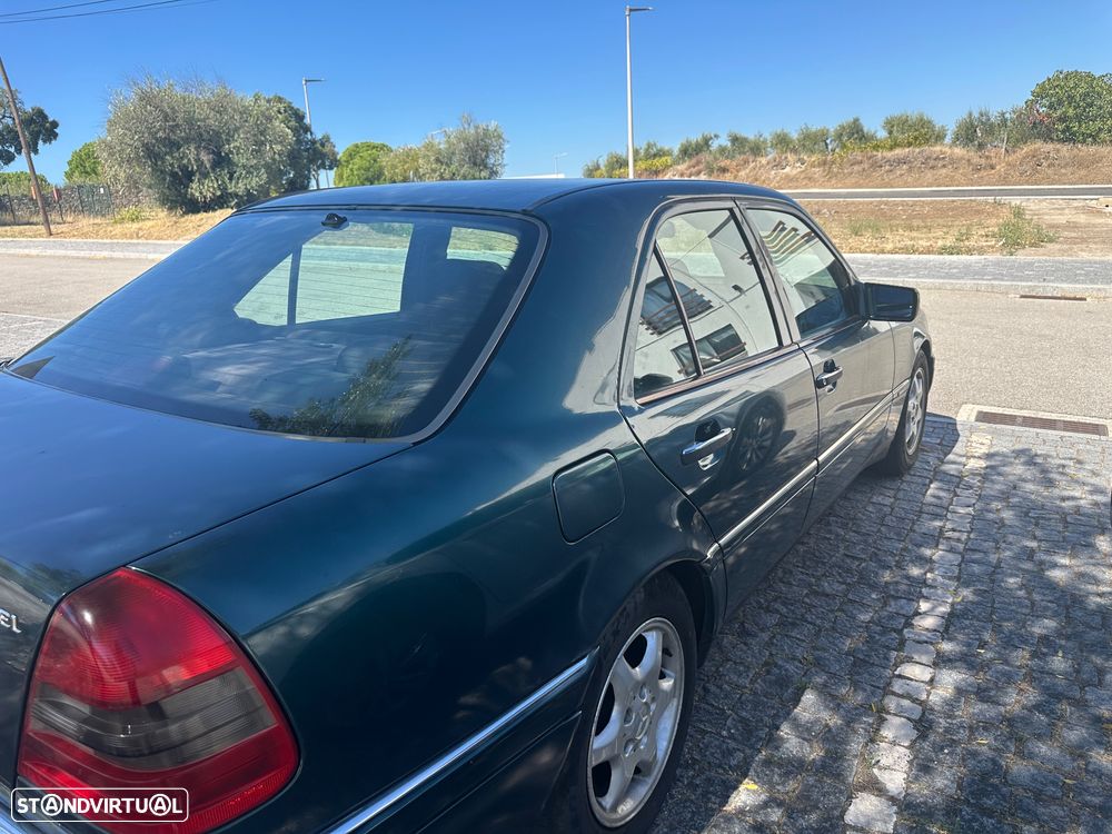 Mercedes-Benz C 250 TD Elegance - 2