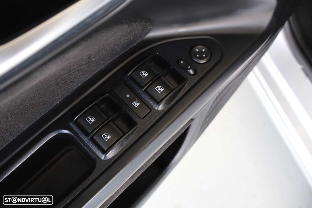 Fiat Tipo Station Wagon 1.6 M-Jet Lounge DCT - 14