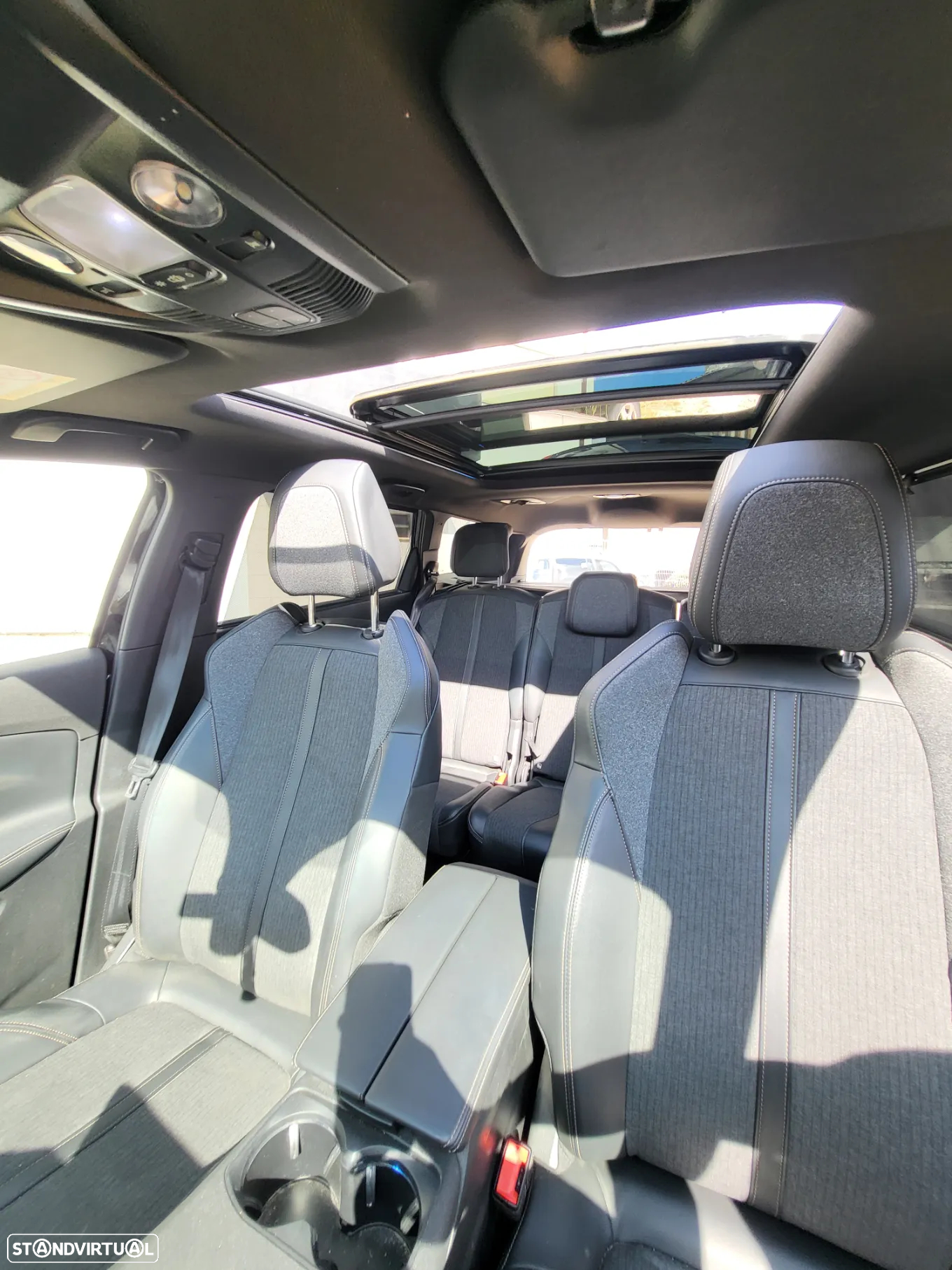 Peugeot 5008 1.5 BlueHDi GT Line EAT8 - 8