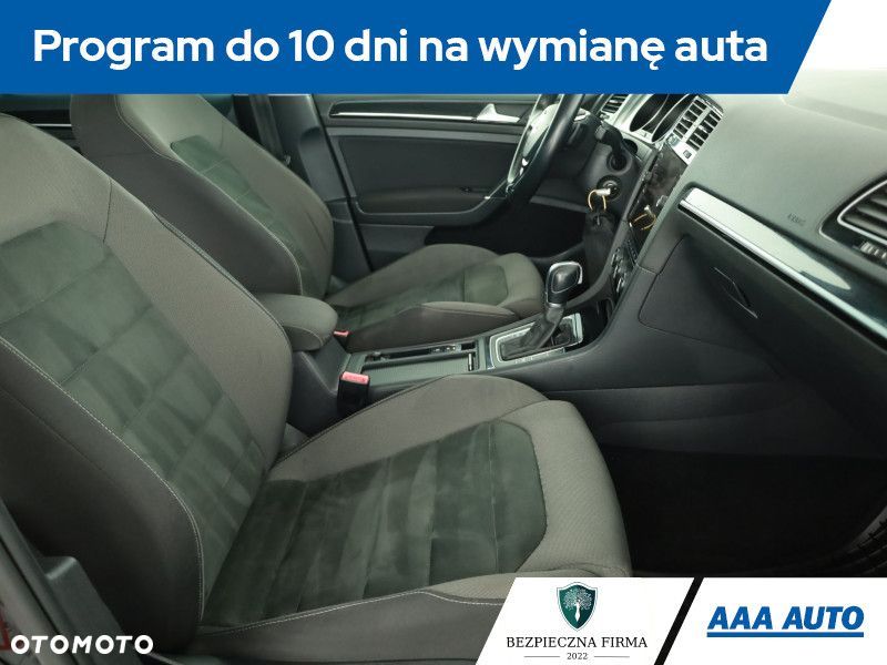 Volkswagen Golf Variant - 9