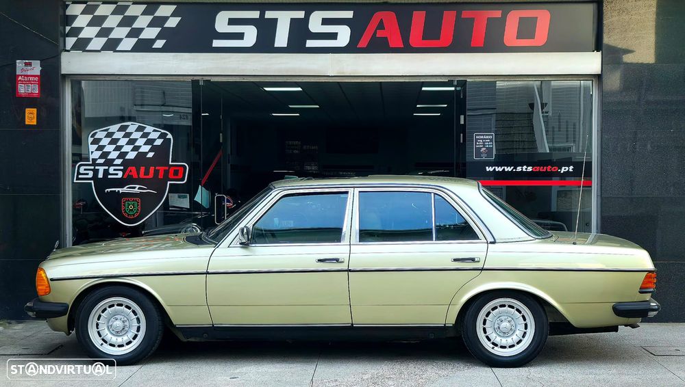 Mercedes-Benz W123 (1976-1986) 300 D - 24