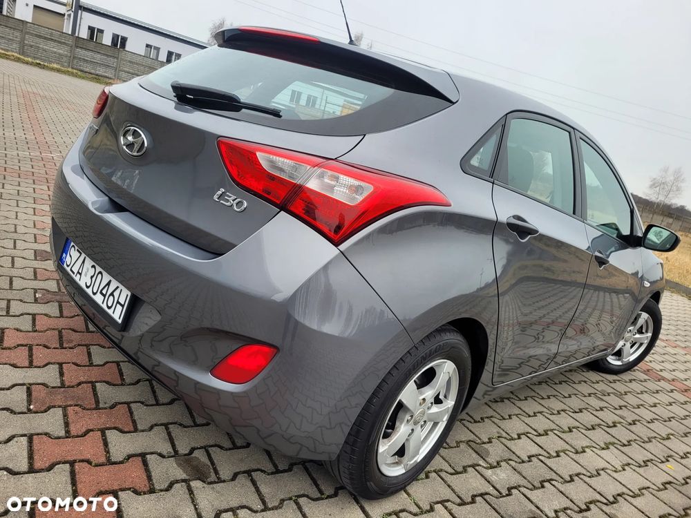 Hyundai i30 1.4 Classic - 8