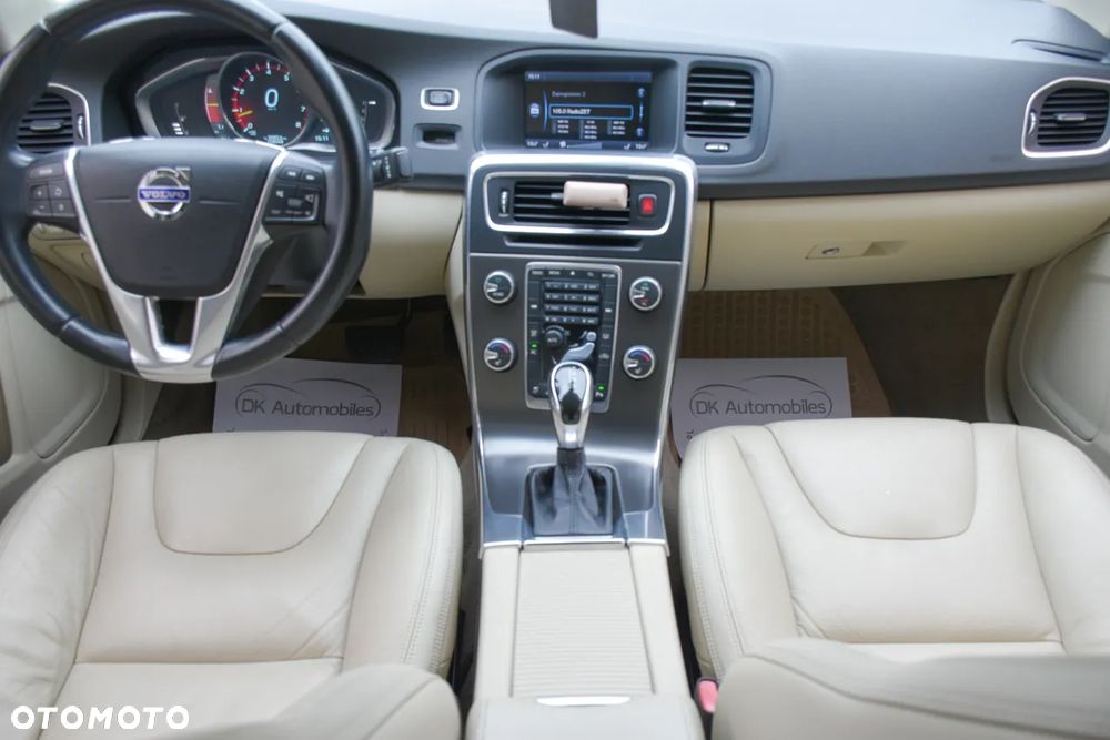 Volvo S60 2.5 T5 - 18