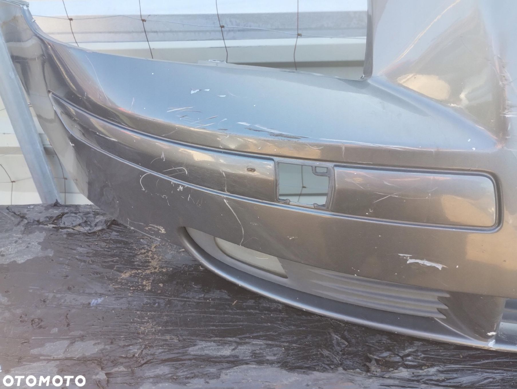 Volvo V50 Zderzak Przód Atrapa Grill 452 - 3