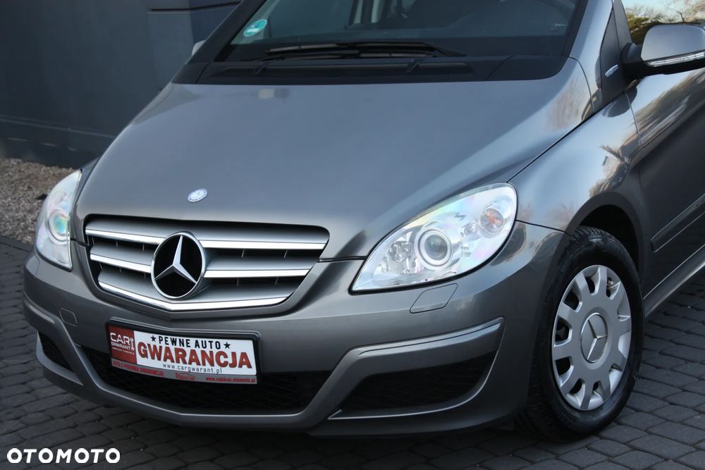 Mercedes-Benz Klasa B 180 - 10