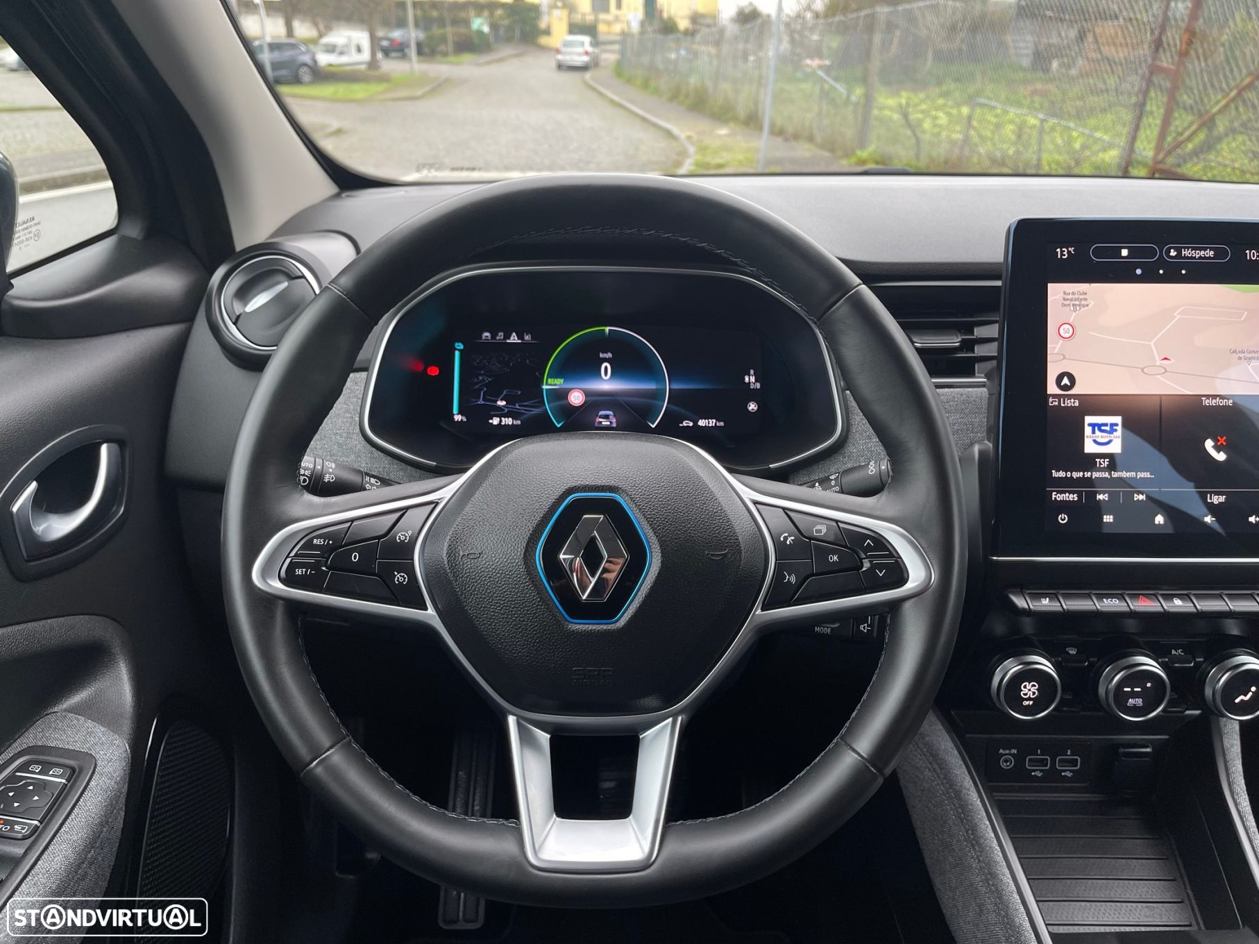 Renault Zoe - 18
