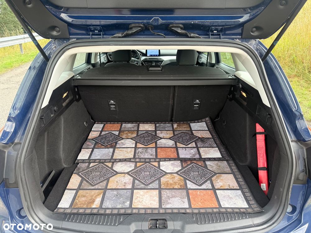 Ford Focus 1.5 EcoBlue Start-Stopp-System COOL&CONNECT - 9