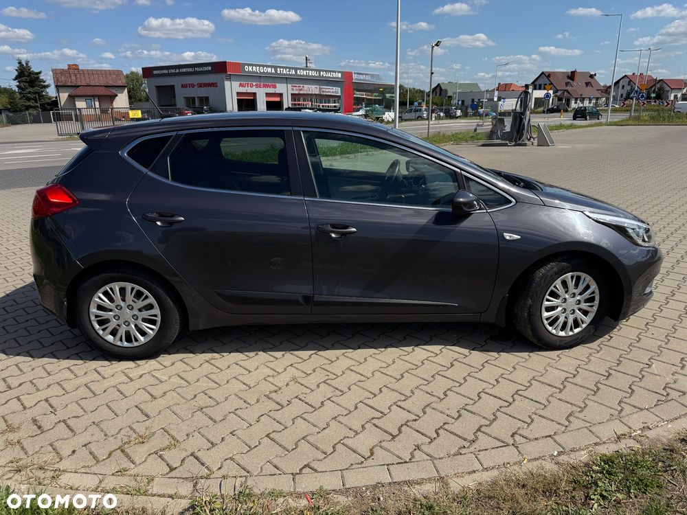 Kia Ceed 1.6 GDI M - 7