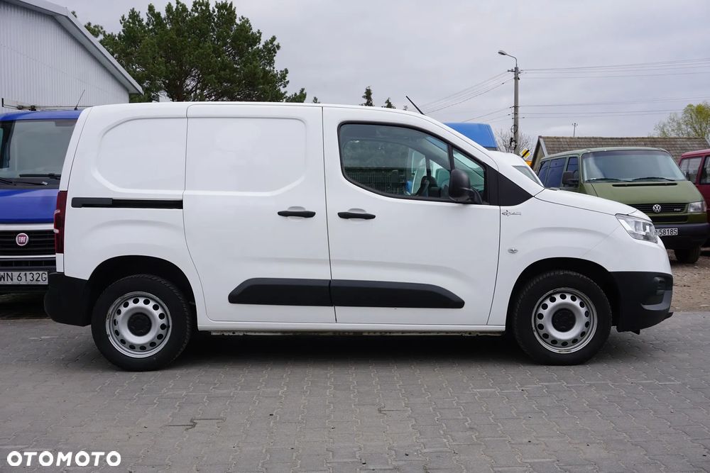 Toyota ProAce Kombi D-4D Medium 2,6t - 6