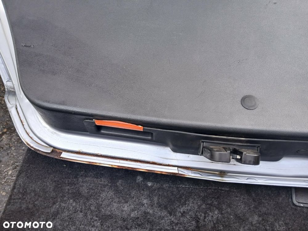 Opel Astra H III HB Klapa bagażnika kod lakieru Z163 - 9