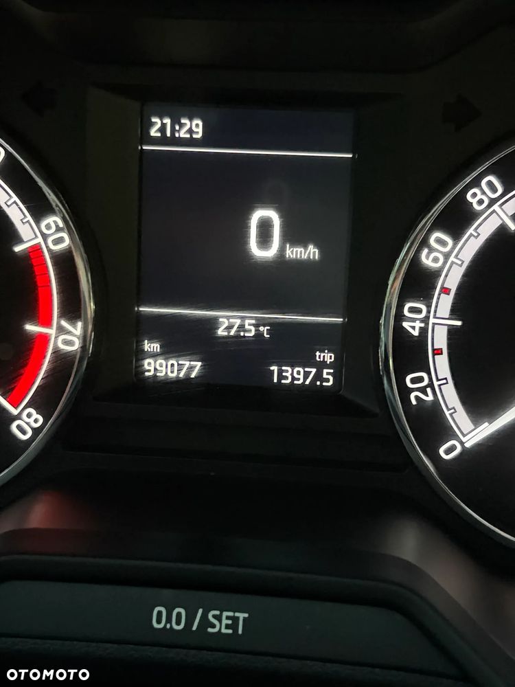 Skoda Octavia 1.4 TSI Business - 8