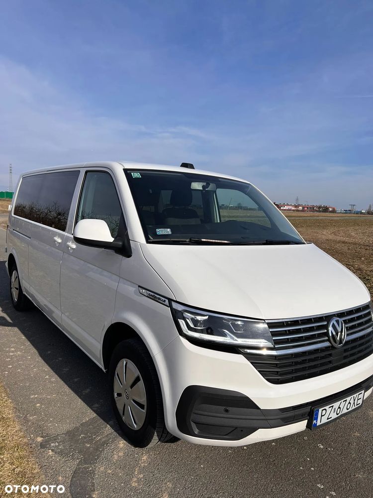Volkswagen Caravelle 2.0 TDI L2 Comfortline DSG - 5