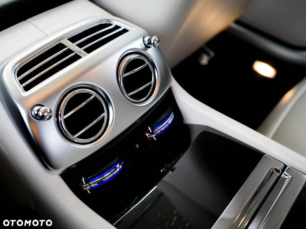 Rolls-Royce Wraith Standard - 31
