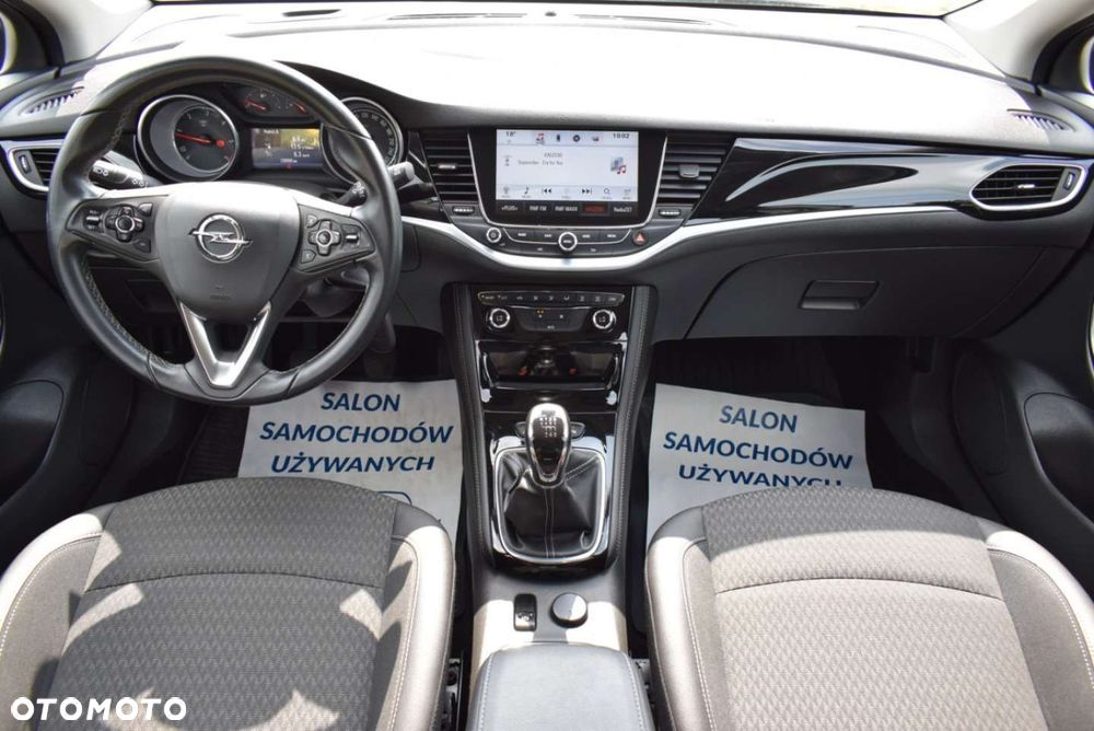 Opel Astra - 26