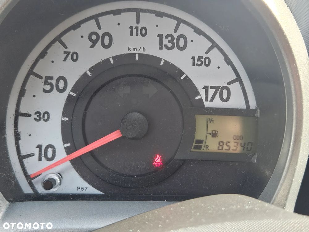 Peugeot 107 1.0 Trendy - 16