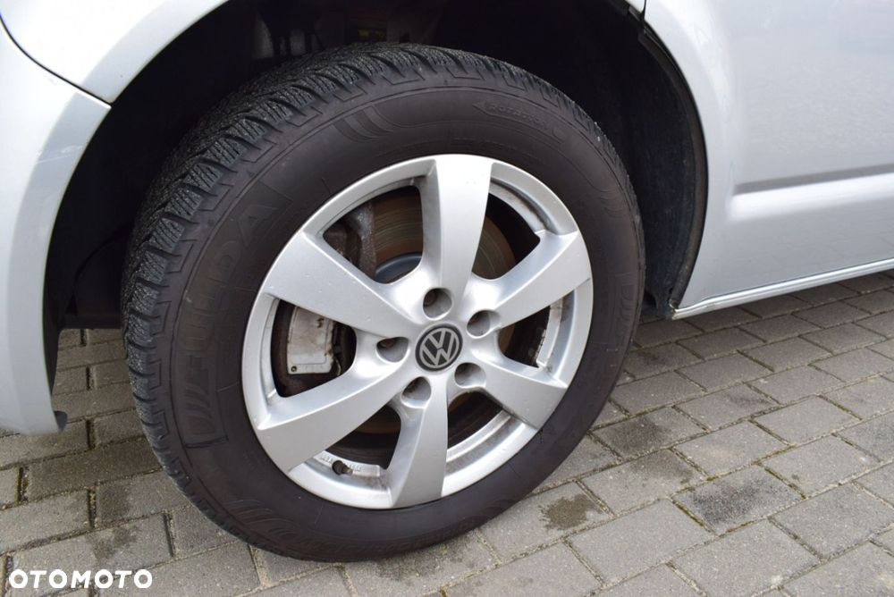 Volkswagen Caravelle - 30