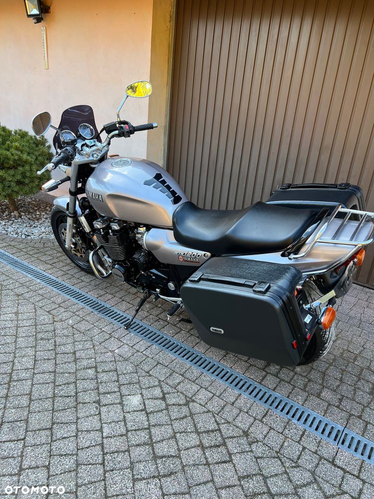 Yamaha XJR - 14