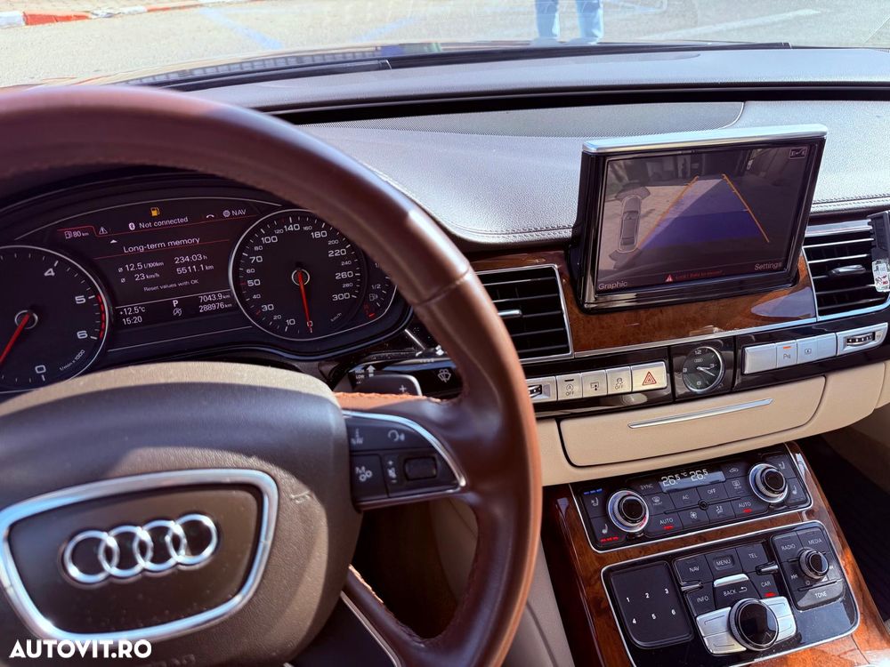 Audi A8 - 15