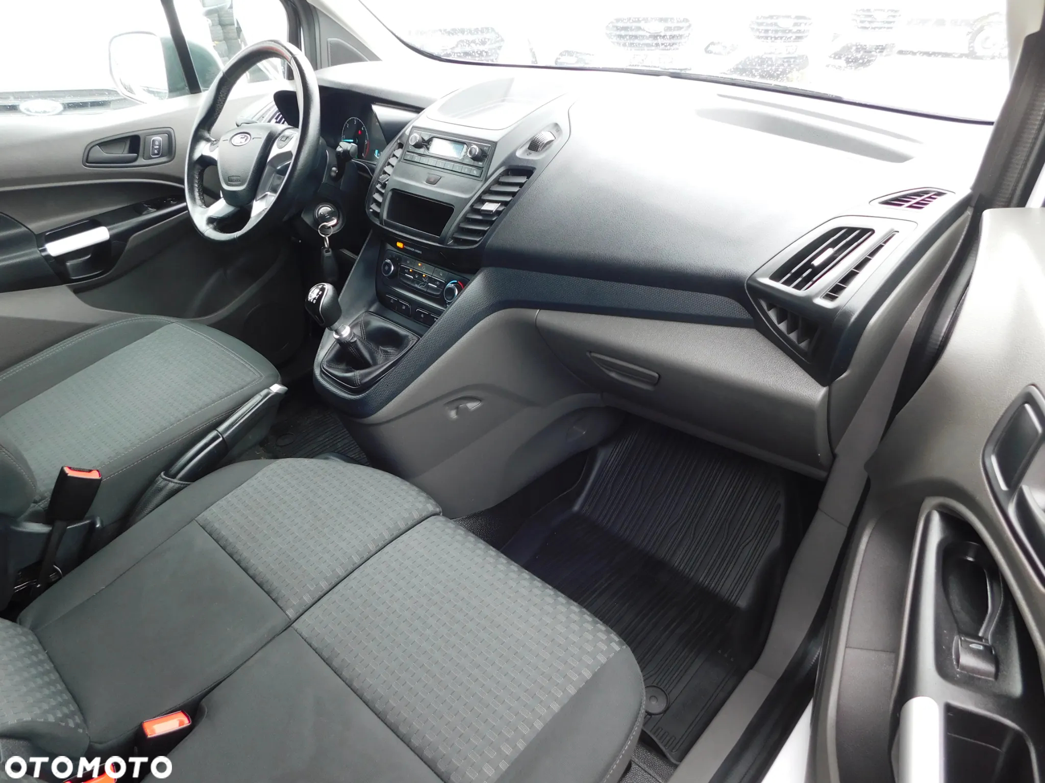 Ford Transit Connect - 5