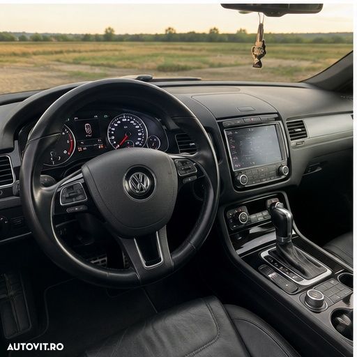 Volkswagen Touareg V6 TDI BMT Supreme Plus - 14