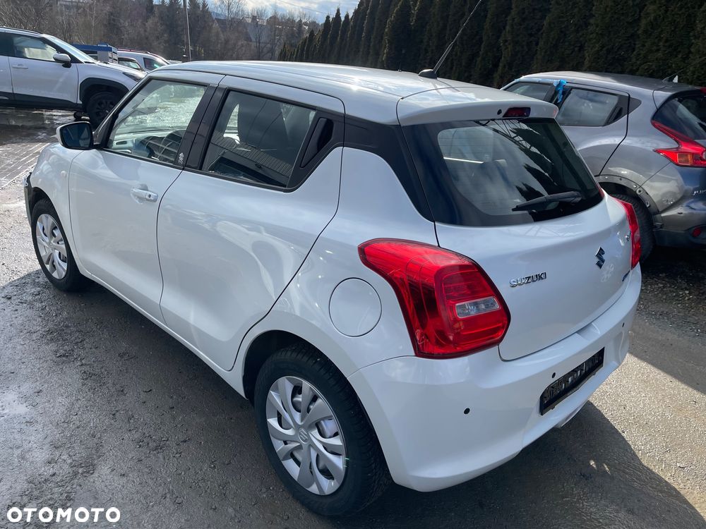 Suzuki Swift - 6