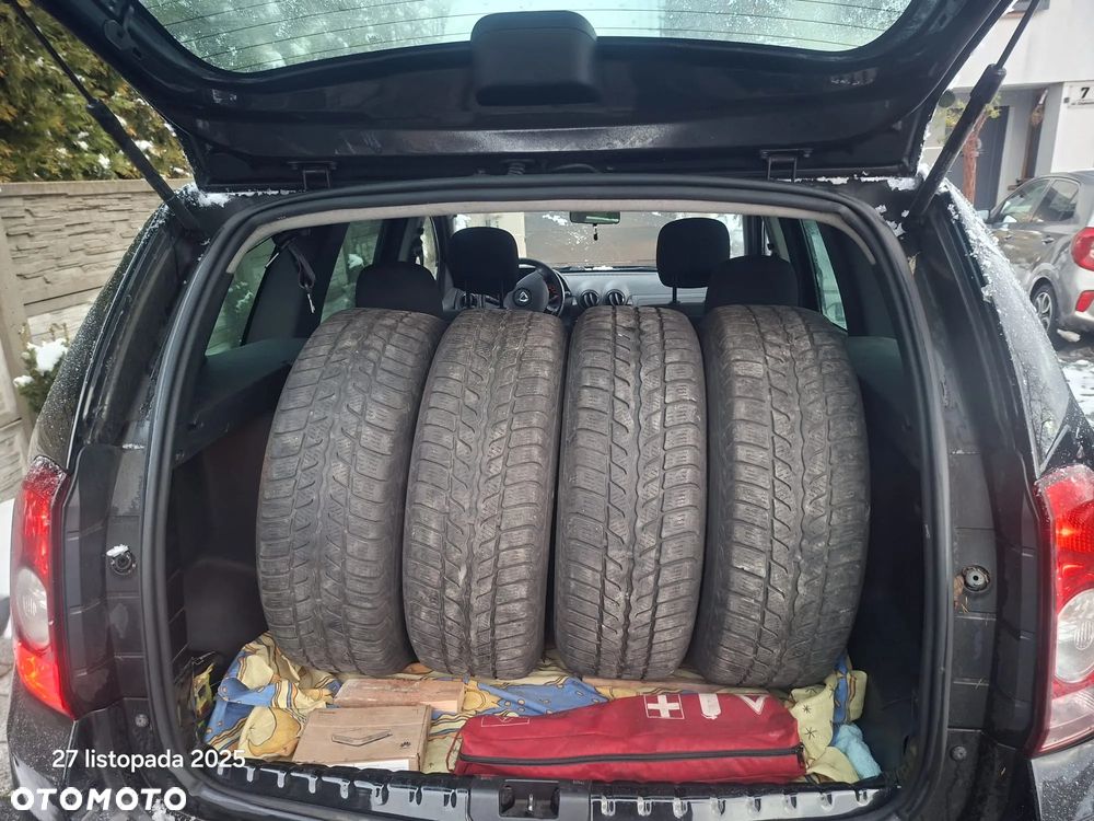 Dacia Duster 1.6 Laureate Euro5 - 6