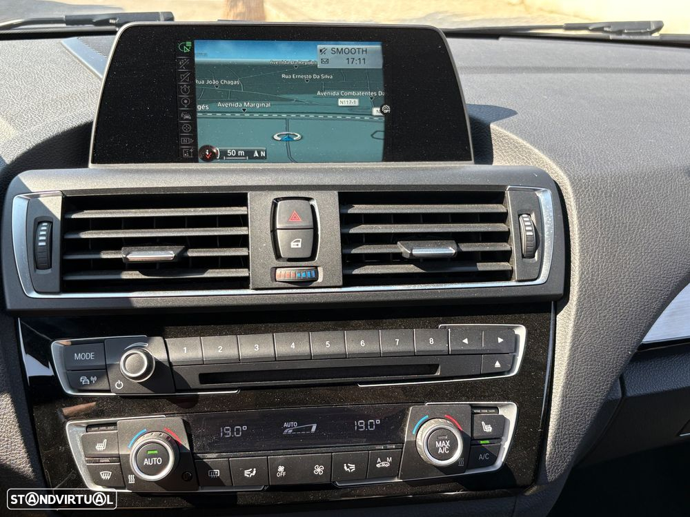 BMW 220 d Cabrio Pack M Auto - 18