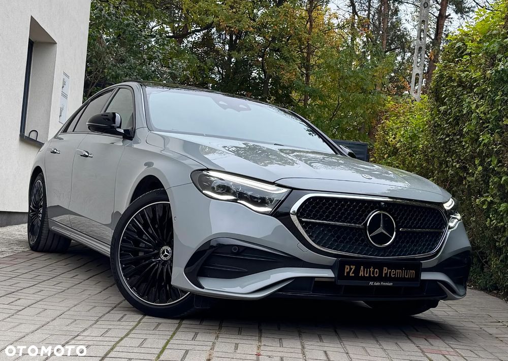 Mercedes-Benz E-Class 2025 photo 2