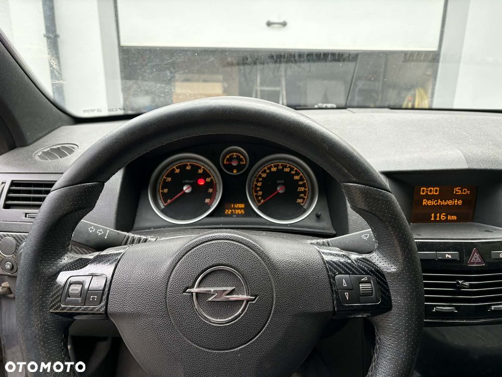 Opel Astra - 2