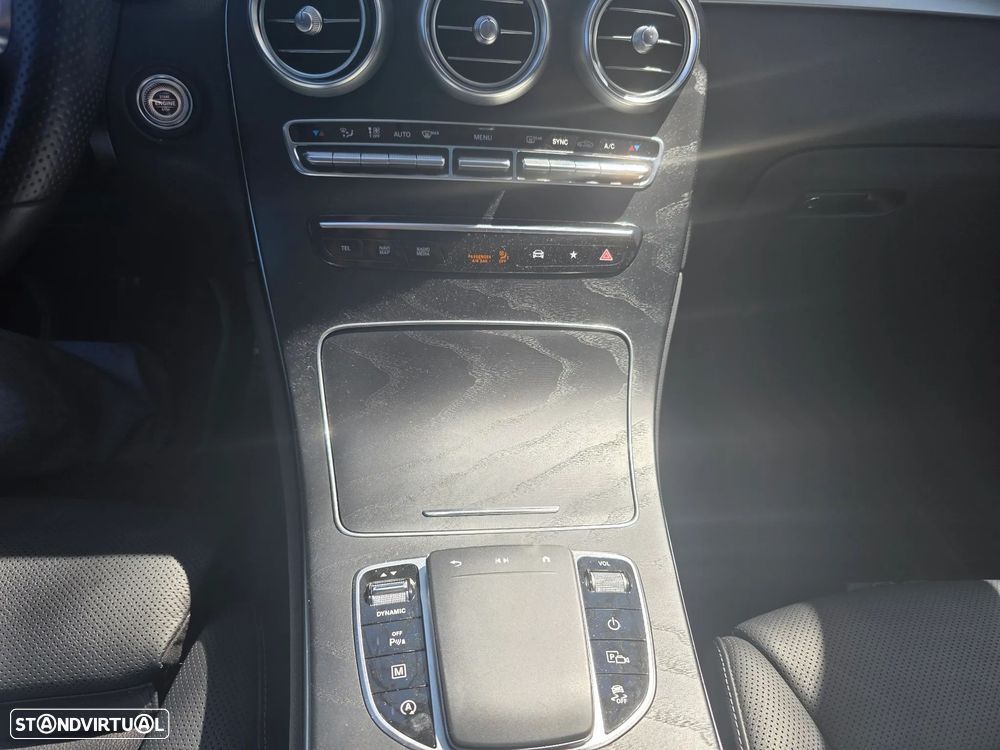 Mercedes-Benz GLC 300 d 4Matic 9G-TRONIC AMG Line - 10