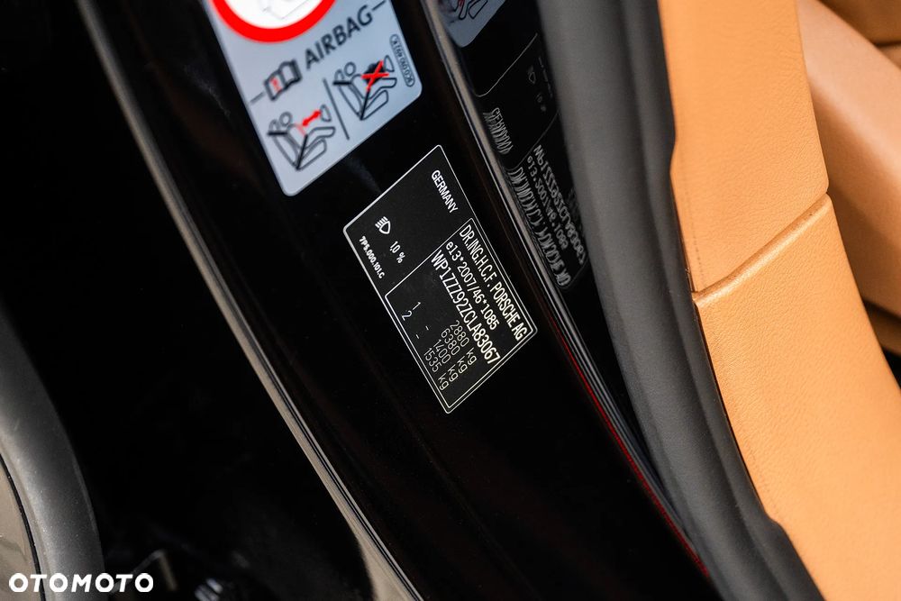 Porsche Cayenne Turbo - 29