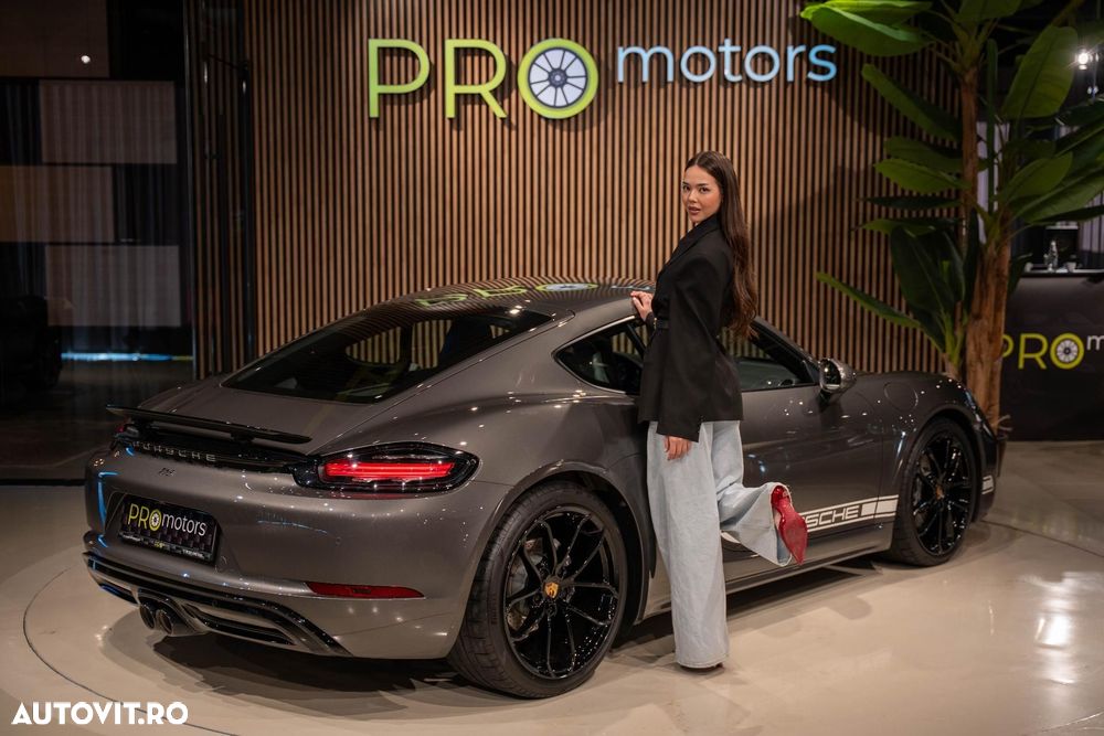 Porsche Cayman 718 PDK - 21