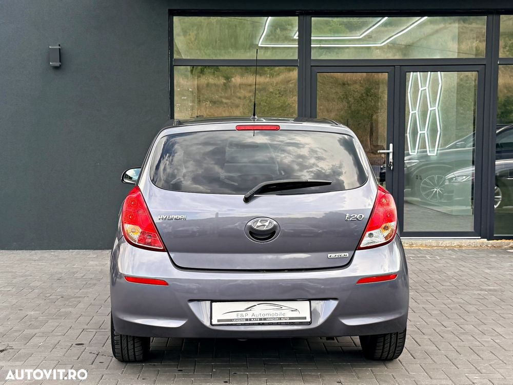 Hyundai i20 1.1 CRDi - 11