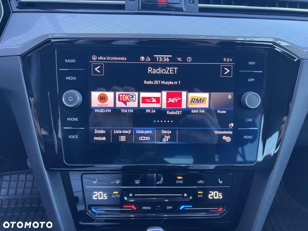 Volkswagen Passat - 17