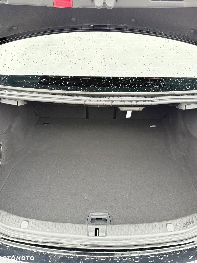 Mercedes-Benz Klasa E 220 d Avantgarde - 24