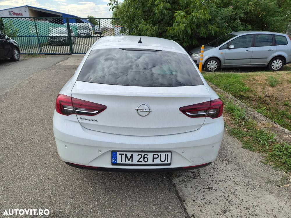 Opel Insignia - 4