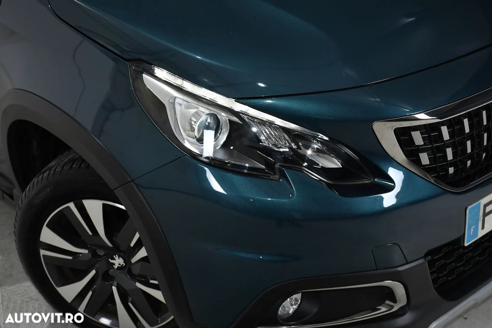 Peugeot 2008 PureTech 110 GPF Stop&Start EAT6 Crossway - 23