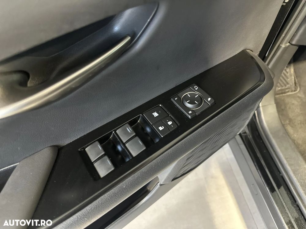 Lexus UX ver-250h - 14