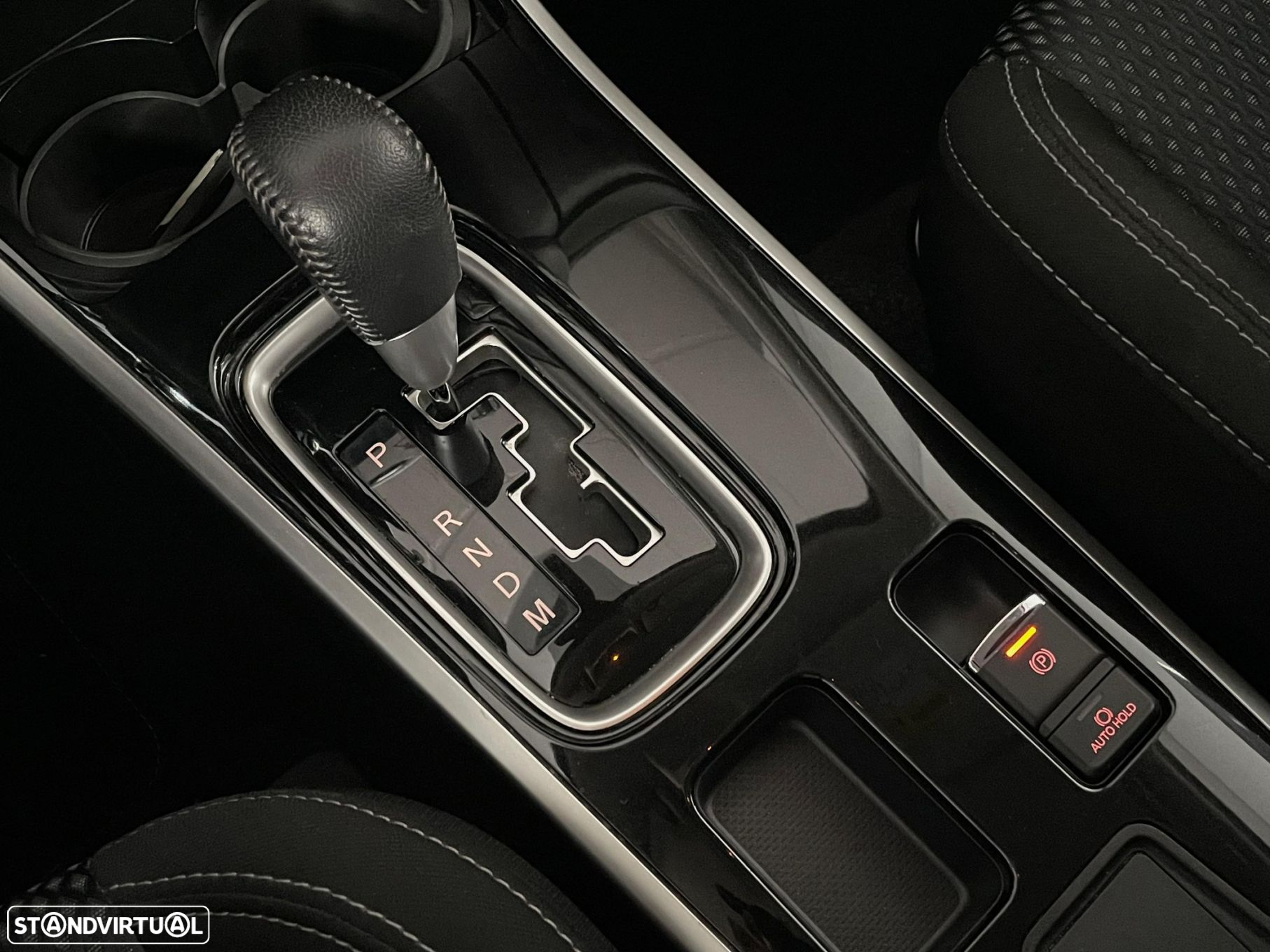 Mitsubishi Outlander 2.0 Kaiteki CVT - 21